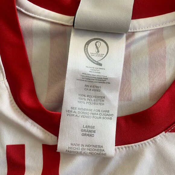 FIFA World Cup Qatar 2022 USA Soccer Jersey Large Red White Blue Official Licens - Picture 6 of 12